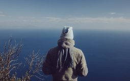 Le béret homme : tout ce que vous devez savoir